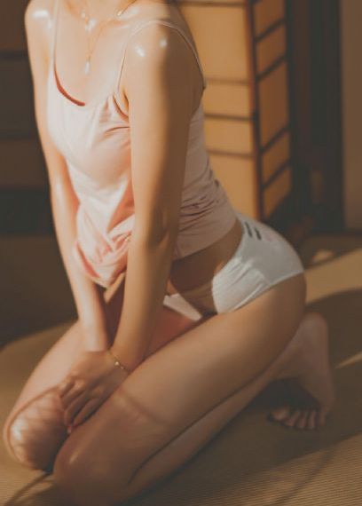 色噜噜狠狠成人中文综合8V_完整版在线观看